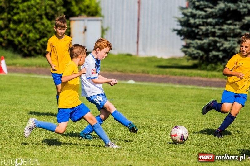 Zdjęcie w galerii na portalu naszraciborz.pl: Drugi dzień turnieju piłkarskiego w Tworkowie wiadomości z regionu