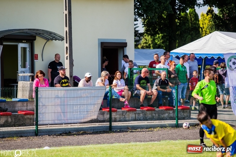 Zdjęcie w galerii na portalu naszraciborz.pl: Drugi dzień turnieju piłkarskiego w Tworkowie wiadomości z regionu