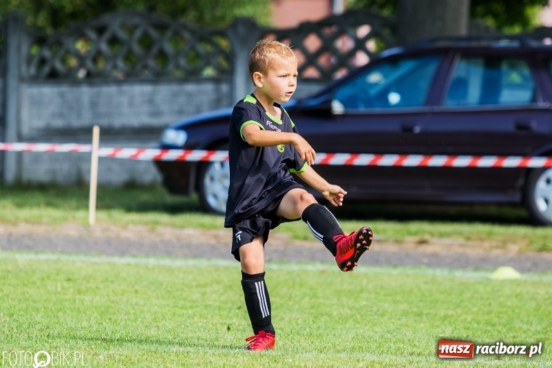 Zdjęcie w galerii na portalu naszraciborz.pl: Drugi dzień turnieju piłkarskiego w Tworkowie wiadomości z regionu