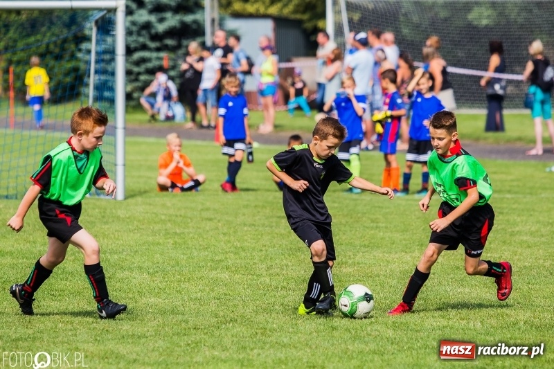 Zdjęcie w galerii na portalu naszraciborz.pl: Drugi dzień turnieju piłkarskiego w Tworkowie wiadomości z regionu