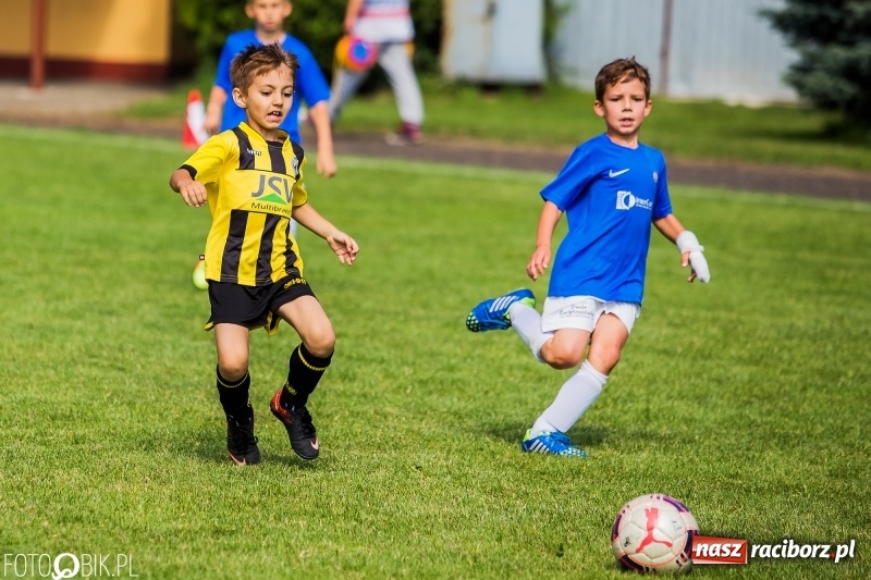 Zdjęcie w galerii na portalu naszraciborz.pl: Drugi dzień turnieju piłkarskiego w Tworkowie wiadomości z regionu