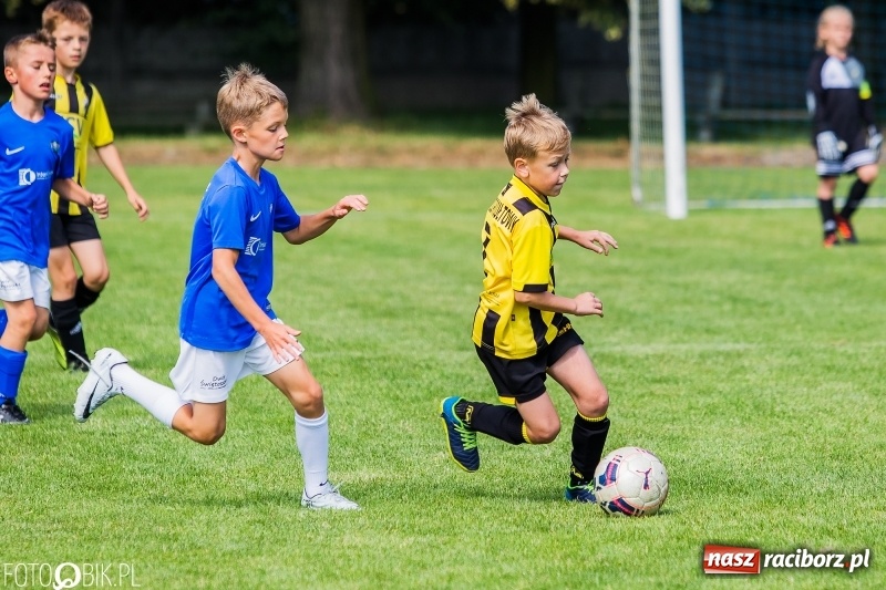 Zdjęcie w galerii na portalu naszraciborz.pl: Drugi dzień turnieju piłkarskiego w Tworkowie wiadomości z regionu