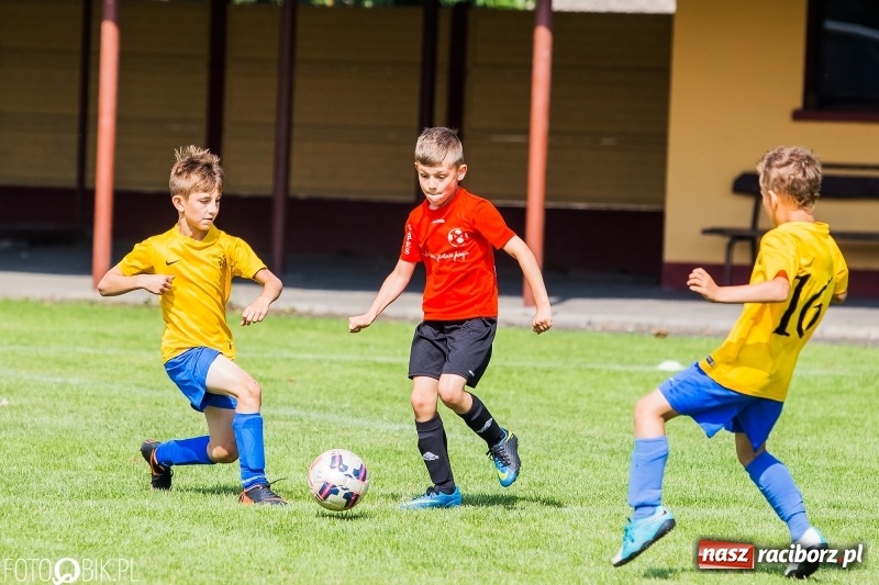 Zdjęcie w galerii na portalu naszraciborz.pl: Drugi dzień turnieju piłkarskiego w Tworkowie wiadomości z regionu
