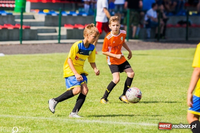 Zdjęcie w galerii na portalu naszraciborz.pl: Drugi dzień turnieju piłkarskiego w Tworkowie wiadomości z regionu
