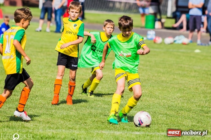 Zdjęcie w galerii na portalu naszraciborz.pl: Drugi dzień turnieju piłkarskiego w Tworkowie wiadomości z regionu