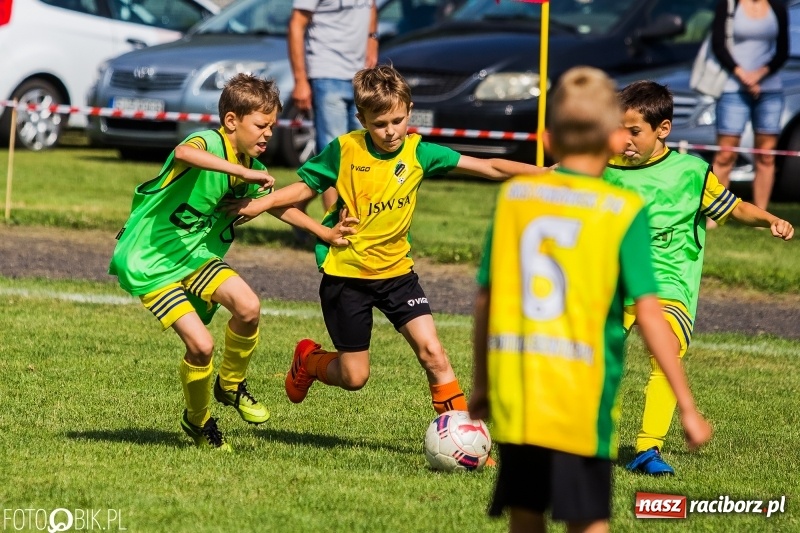 Zdjęcie w galerii na portalu naszraciborz.pl: Drugi dzień turnieju piłkarskiego w Tworkowie wiadomości z regionu