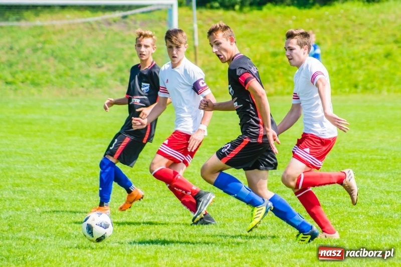 Zdjęcie w galerii na portalu naszraciborz.pl: Przeciwnikowi zabrakło sił. Juniorzy Unii z pewnym zwycięstwem wiadomości z regionu