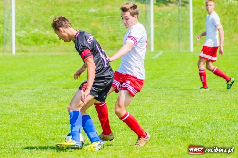 Zdjęcie w galerii na portalu naszraciborz.pl: Przeciwnikowi zabrakło sił. Juniorzy Unii z pewnym zwycięstwem wiadomości z regionu