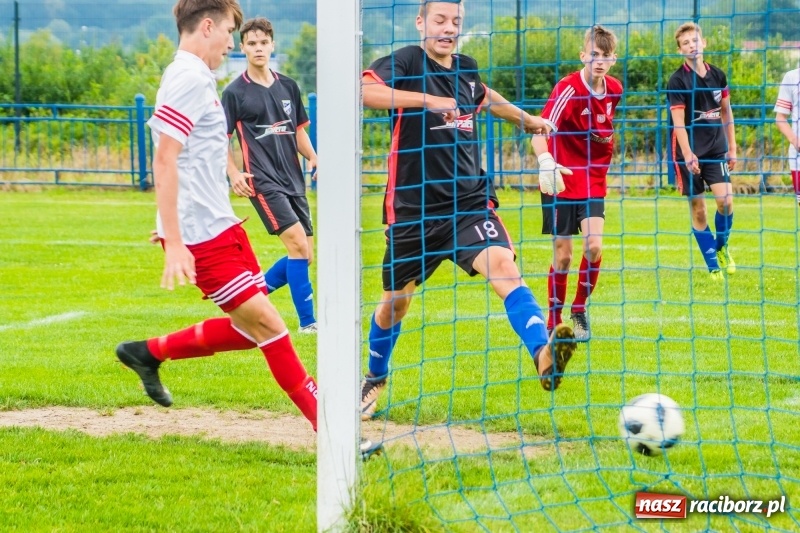 Zdjęcie w galerii na portalu naszraciborz.pl: Przeciwnikowi zabrakło sił. Juniorzy Unii z pewnym zwycięstwem wiadomości z regionu