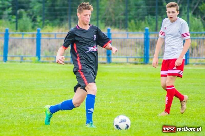 Zdjęcie w galerii na portalu naszraciborz.pl: Przeciwnikowi zabrakło sił. Juniorzy Unii z pewnym zwycięstwem wiadomości z regionu