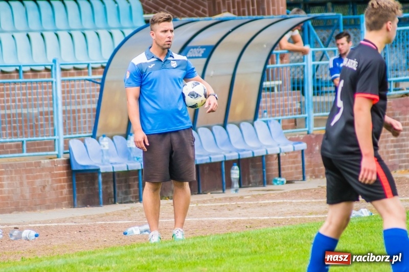 Zdjęcie w galerii na portalu naszraciborz.pl: Przeciwnikowi zabrakło sił. Juniorzy Unii z pewnym zwycięstwem wiadomości z regionu