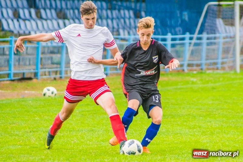 Zdjęcie w galerii na portalu naszraciborz.pl: Przeciwnikowi zabrakło sił. Juniorzy Unii z pewnym zwycięstwem wiadomości z regionu