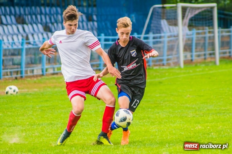 Zdjęcie w galerii na portalu naszraciborz.pl: Przeciwnikowi zabrakło sił. Juniorzy Unii z pewnym zwycięstwem wiadomości z regionu