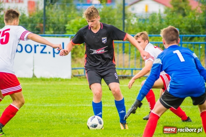 Zdjęcie w galerii na portalu naszraciborz.pl: Przeciwnikowi zabrakło sił. Juniorzy Unii z pewnym zwycięstwem wiadomości z regionu