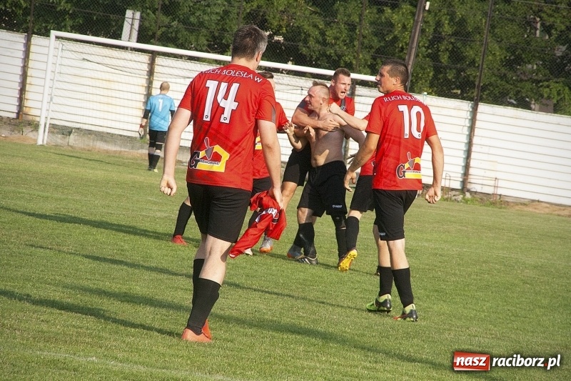 Zdjęcie w galerii na portalu naszraciborz.pl: Rewanż z Bolesławiem na remis. Rezerwy Czarnych Gorzyce w B klasie! wiadomości z regionu