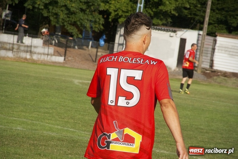 Zdjęcie w galerii na portalu naszraciborz.pl: Rewanż z Bolesławiem na remis. Rezerwy Czarnych Gorzyce w B klasie! wiadomości z regionu