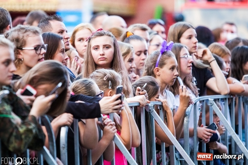 Zdjęcie w galerii na portalu naszraciborz.pl: Wysoka frekwencja i największe hity. Margaret porwała tysiące raciborzan FOTO i WIDEO  wiadomości z regionu