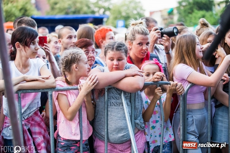 Zdjęcie w galerii na portalu naszraciborz.pl: Wysoka frekwencja i największe hity. Margaret porwała tysiące raciborzan FOTO i WIDEO  wiadomości z regionu
