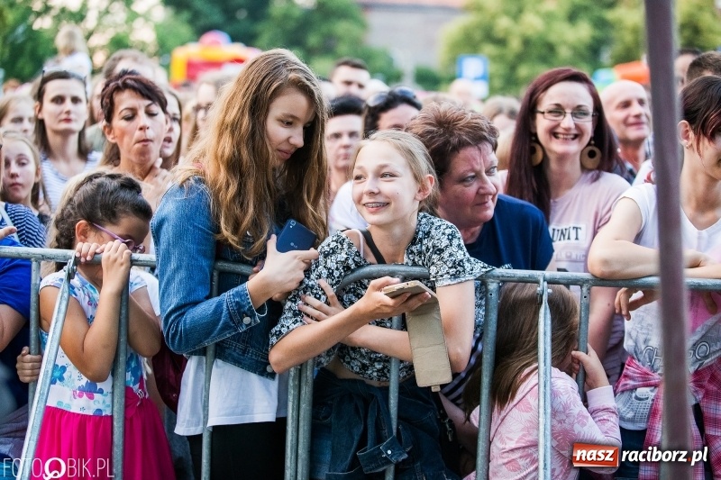 Zdjęcie w galerii na portalu naszraciborz.pl: Wysoka frekwencja i największe hity. Margaret porwała tysiące raciborzan FOTO i WIDEO  wiadomości z regionu