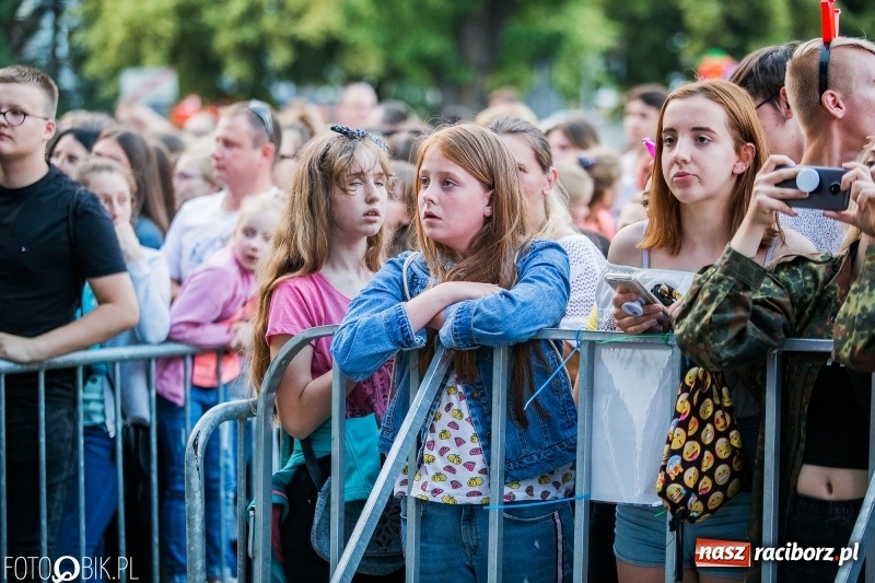 Zdjęcie w galerii na portalu naszraciborz.pl: Wysoka frekwencja i największe hity. Margaret porwała tysiące raciborzan FOTO i WIDEO  wiadomości z regionu