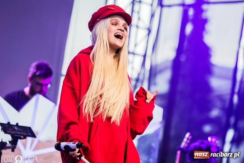 Zdjęcie w galerii na portalu naszraciborz.pl: Wysoka frekwencja i największe hity. Margaret porwała tysiące raciborzan FOTO i WIDEO  wiadomości z regionu