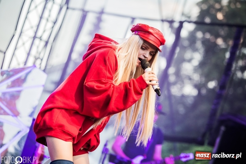 Zdjęcie w galerii na portalu naszraciborz.pl: Wysoka frekwencja i największe hity. Margaret porwała tysiące raciborzan FOTO i WIDEO  wiadomości z regionu