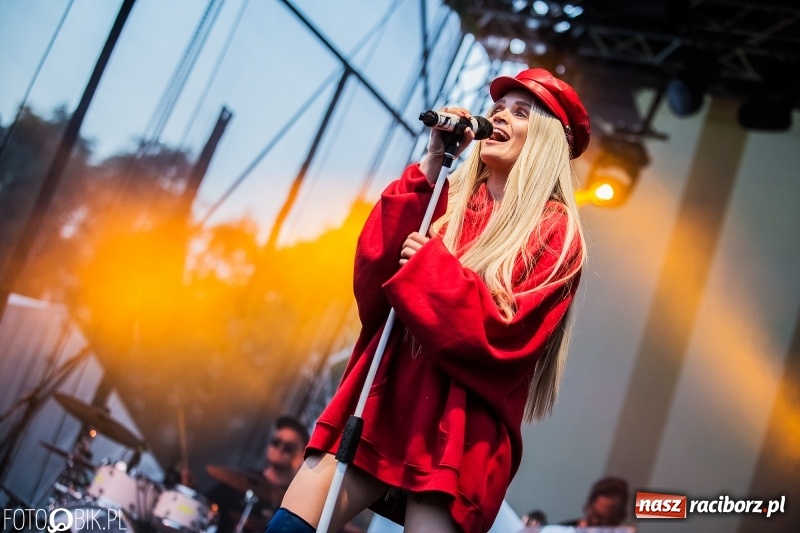 Zdjęcie w galerii na portalu naszraciborz.pl: Wysoka frekwencja i największe hity. Margaret porwała tysiące raciborzan FOTO i WIDEO  wiadomości z regionu