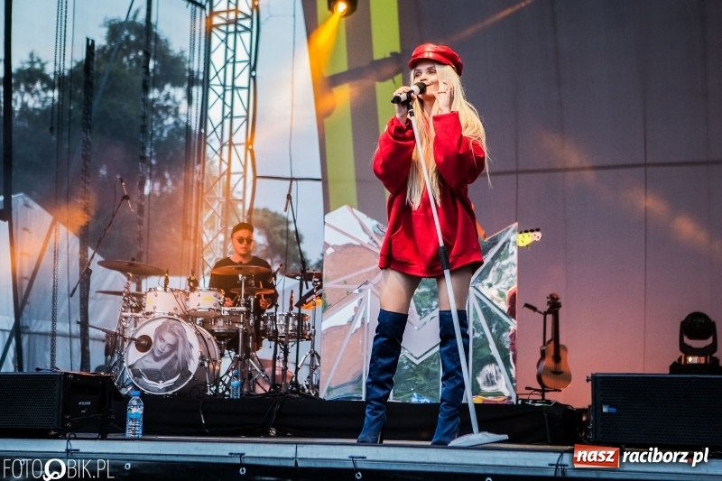 Zdjęcie w galerii na portalu naszraciborz.pl: Wysoka frekwencja i największe hity. Margaret porwała tysiące raciborzan FOTO i WIDEO  wiadomości z regionu