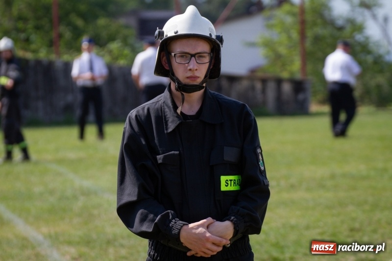 Zdjęcie w galerii na portalu naszraciborz.pl: Złota sekunda. OSP Pogrzebień z pucharem wójta Kornowaca wiadomości z regionu