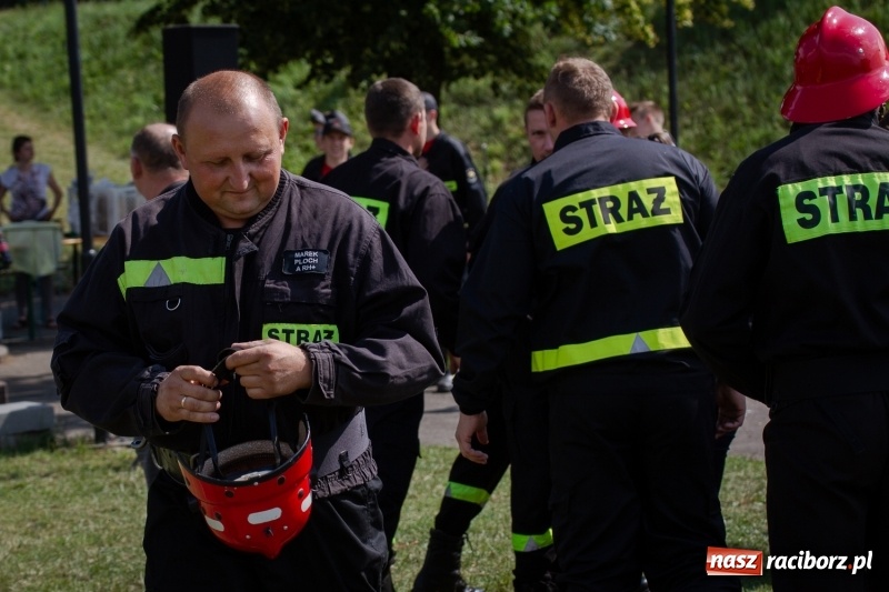 Zdjęcie w galerii na portalu naszraciborz.pl: Złota sekunda. OSP Pogrzebień z pucharem wójta Kornowaca wiadomości z regionu