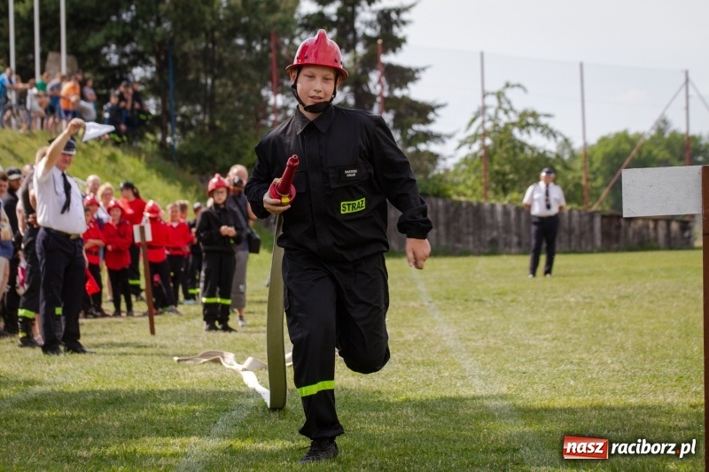 Zdjęcie w galerii na portalu naszraciborz.pl: Złota sekunda. OSP Pogrzebień z pucharem wójta Kornowaca wiadomości z regionu