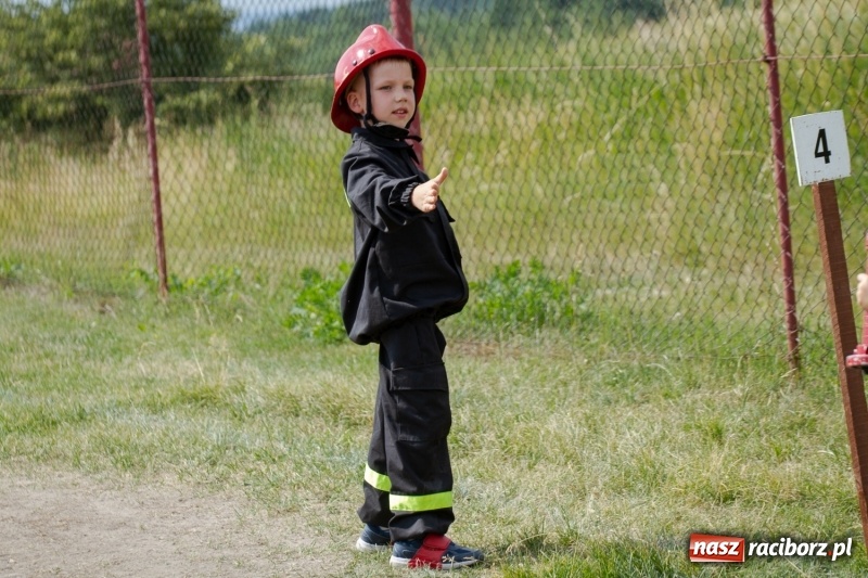 Zdjęcie w galerii na portalu naszraciborz.pl: Złota sekunda. OSP Pogrzebień z pucharem wójta Kornowaca wiadomości z regionu