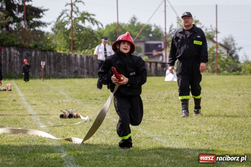 Zdjęcie w galerii na portalu naszraciborz.pl: Złota sekunda. OSP Pogrzebień z pucharem wójta Kornowaca wiadomości z regionu