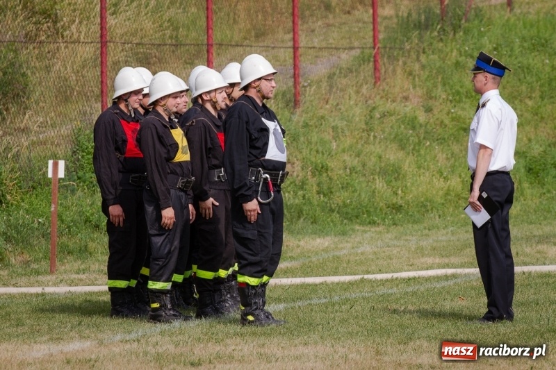Zdjęcie w galerii na portalu naszraciborz.pl: Złota sekunda. OSP Pogrzebień z pucharem wójta Kornowaca wiadomości z regionu