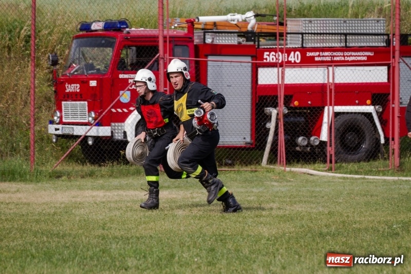 Zdjęcie w galerii na portalu naszraciborz.pl: Złota sekunda. OSP Pogrzebień z pucharem wójta Kornowaca wiadomości z regionu