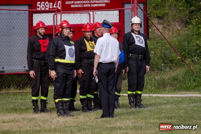 Zdjęcie w galerii na portalu naszraciborz.pl: Złota sekunda. OSP Pogrzebień z pucharem wójta Kornowaca wiadomości z regionu