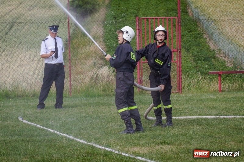 Zdjęcie w galerii na portalu naszraciborz.pl: Złota sekunda. OSP Pogrzebień z pucharem wójta Kornowaca wiadomości z regionu