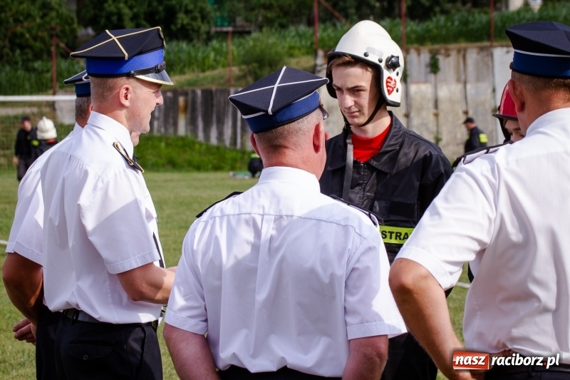 Zdjęcie w galerii na portalu naszraciborz.pl: Złota sekunda. OSP Pogrzebień z pucharem wójta Kornowaca wiadomości z regionu