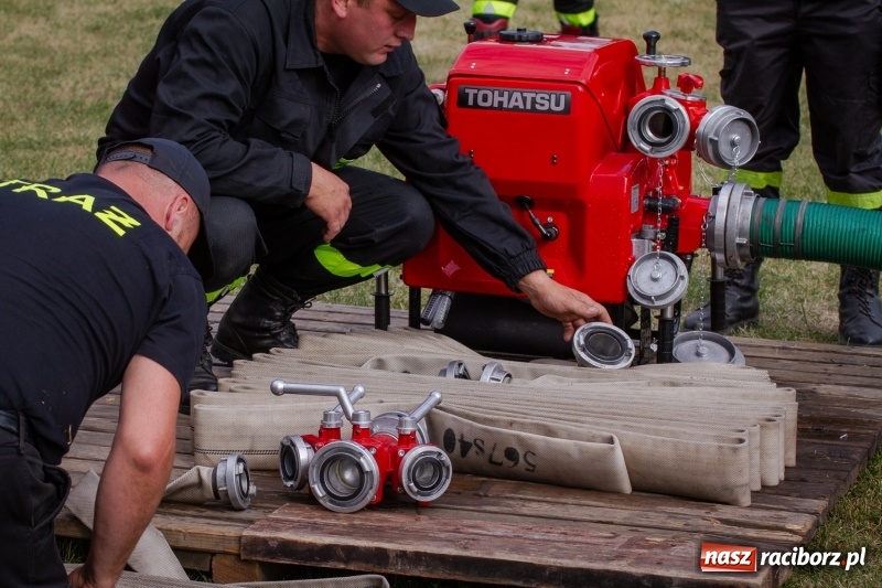 Zdjęcie w galerii na portalu naszraciborz.pl: Złota sekunda. OSP Pogrzebień z pucharem wójta Kornowaca wiadomości z regionu