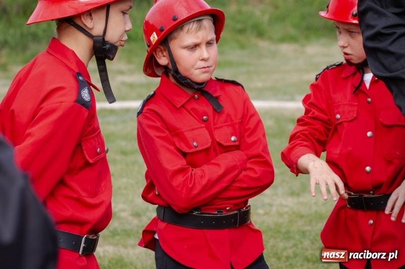 Zdjęcie w galerii na portalu naszraciborz.pl: Złota sekunda. OSP Pogrzebień z pucharem wójta Kornowaca wiadomości z regionu