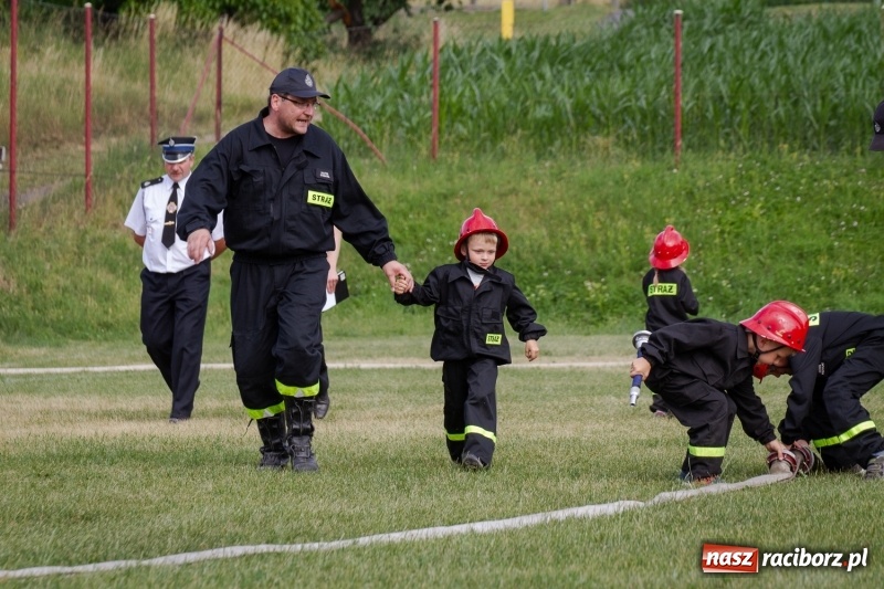 Zdjęcie w galerii na portalu naszraciborz.pl: Złota sekunda. OSP Pogrzebień z pucharem wójta Kornowaca wiadomości z regionu