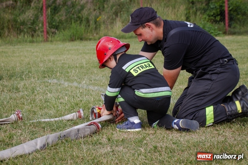 Zdjęcie w galerii na portalu naszraciborz.pl: Złota sekunda. OSP Pogrzebień z pucharem wójta Kornowaca wiadomości z regionu