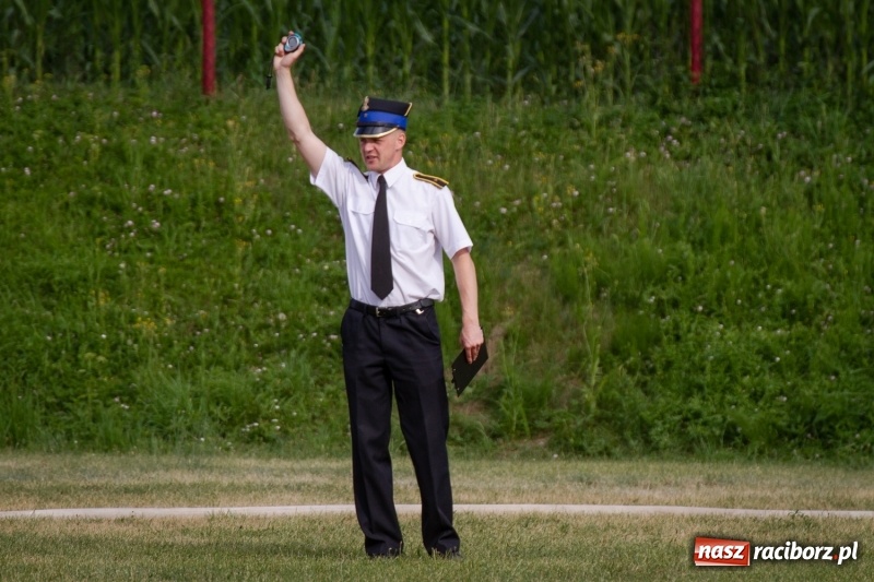 Zdjęcie w galerii na portalu naszraciborz.pl: Złota sekunda. OSP Pogrzebień z pucharem wójta Kornowaca wiadomości z regionu