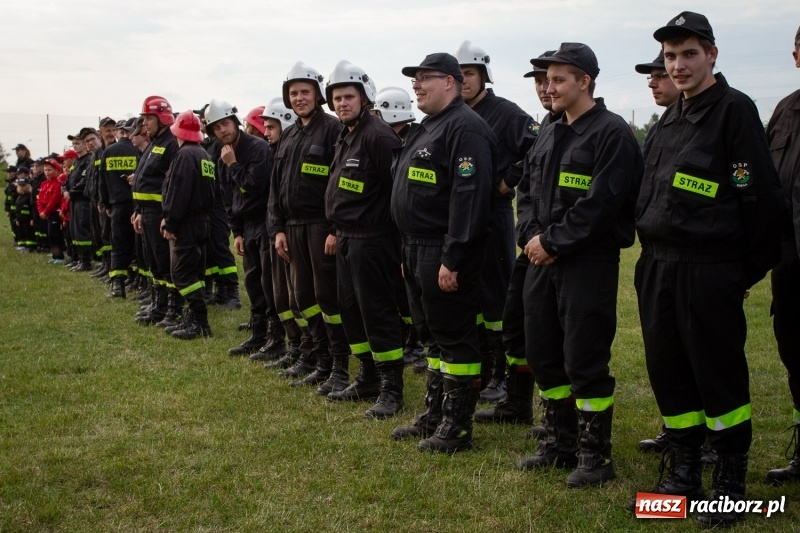 Zdjęcie w galerii na portalu naszraciborz.pl: Złota sekunda. OSP Pogrzebień z pucharem wójta Kornowaca wiadomości z regionu