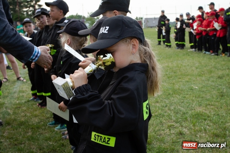 Zdjęcie w galerii na portalu naszraciborz.pl: Złota sekunda. OSP Pogrzebień z pucharem wójta Kornowaca wiadomości z regionu