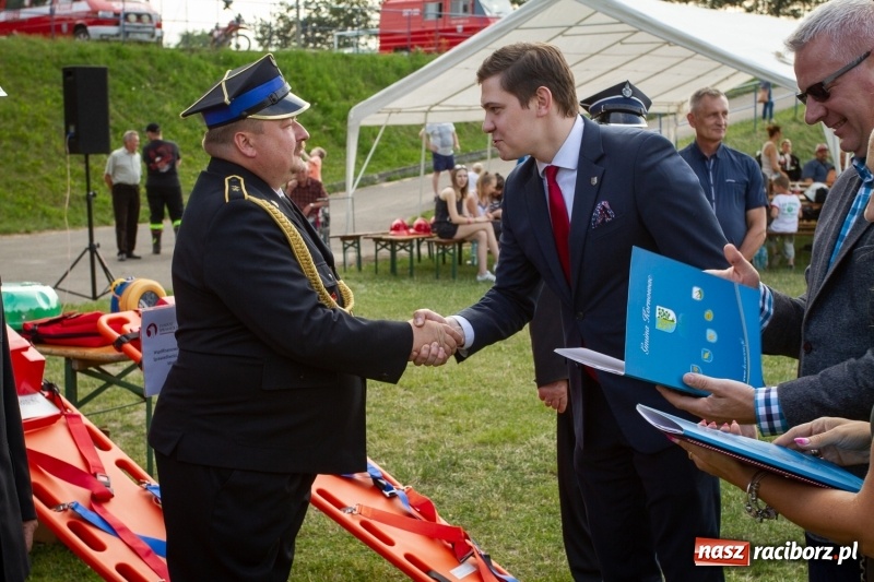 Zdjęcie w galerii na portalu naszraciborz.pl: Złota sekunda. OSP Pogrzebień z pucharem wójta Kornowaca wiadomości z regionu