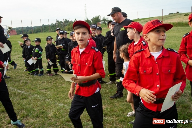 Zdjęcie w galerii na portalu naszraciborz.pl: Złota sekunda. OSP Pogrzebień z pucharem wójta Kornowaca wiadomości z regionu