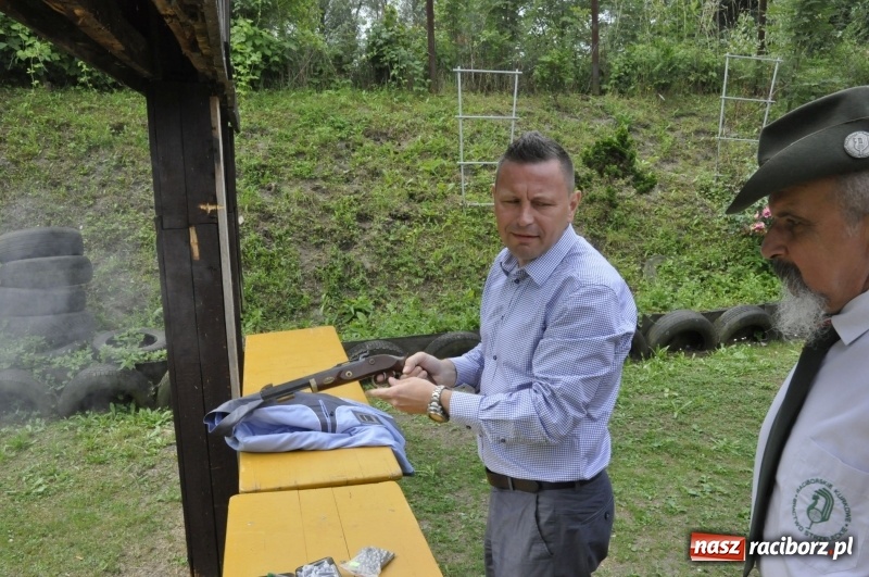 Zdjęcie w galerii na portalu naszraciborz.pl: Strzelanie królewskie AD 2018. Ekipa poprawczaka zgarnęła dwa złota wiadomości z regionu