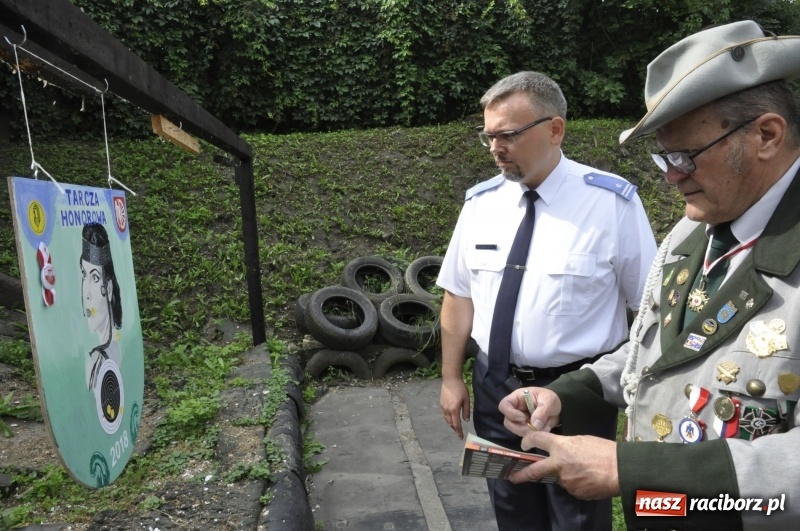 Zdjęcie w galerii na portalu naszraciborz.pl: Strzelanie królewskie AD 2018. Ekipa poprawczaka zgarnęła dwa złota wiadomości z regionu