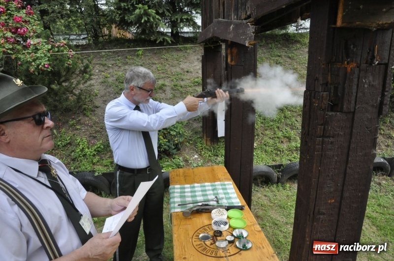 Zdjęcie w galerii na portalu naszraciborz.pl: Strzelanie królewskie AD 2018. Ekipa poprawczaka zgarnęła dwa złota wiadomości z regionu